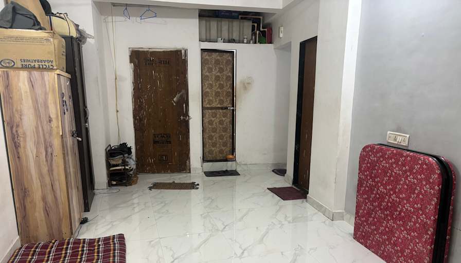 Saurabh pratap Singh's room