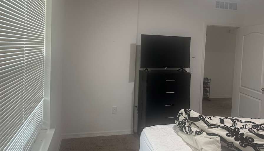 Diamond's room