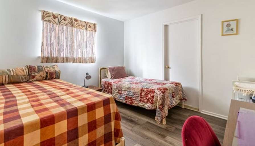 Collins's room