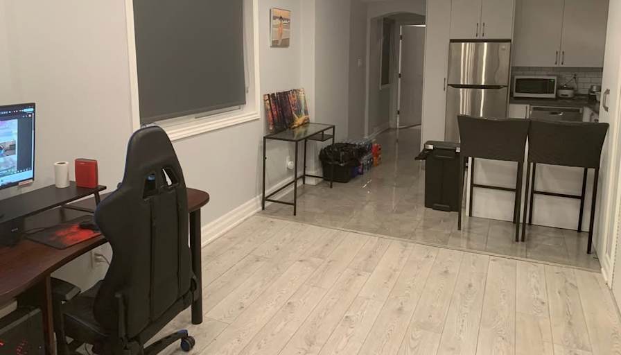 Maxwell's room