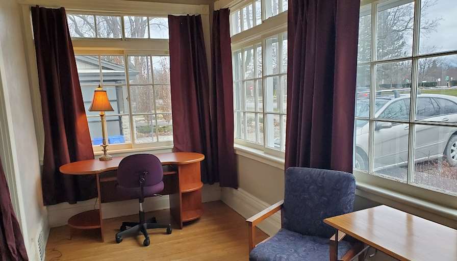Kelly's room