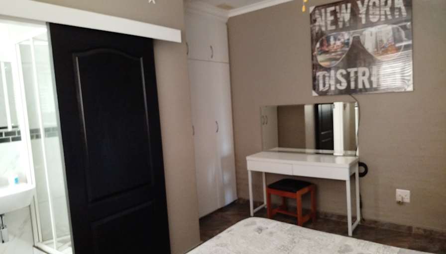 Mary's room