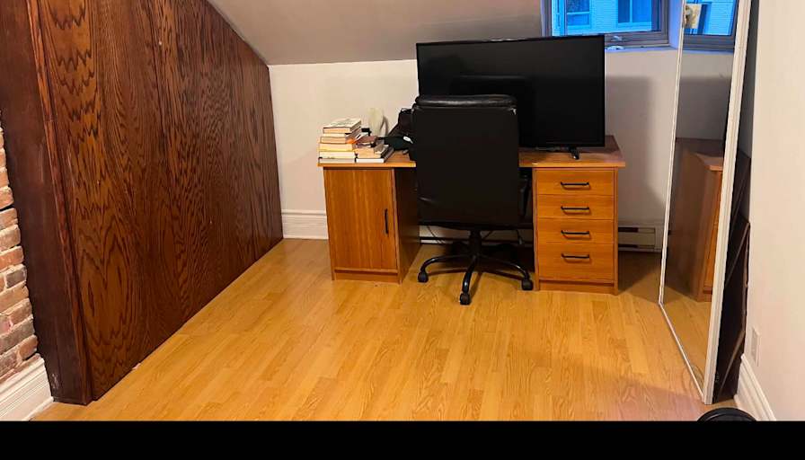 Bryndan's room