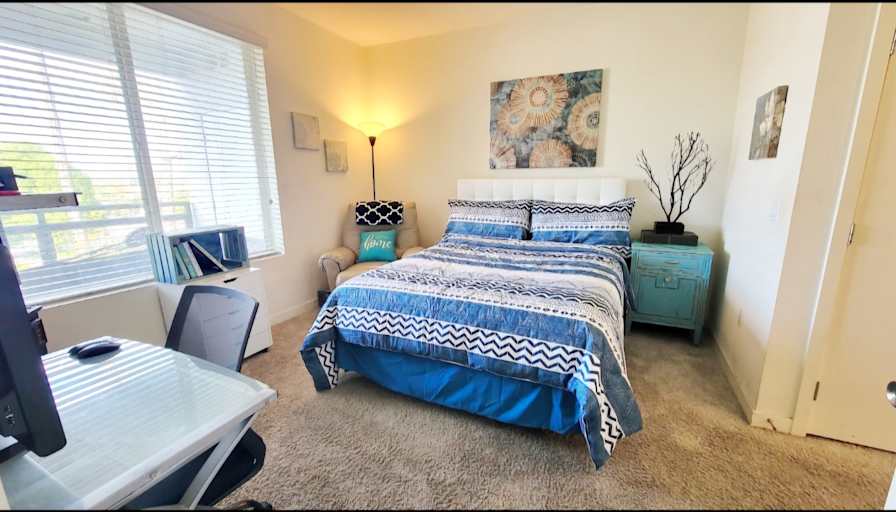 Shaléya's room
