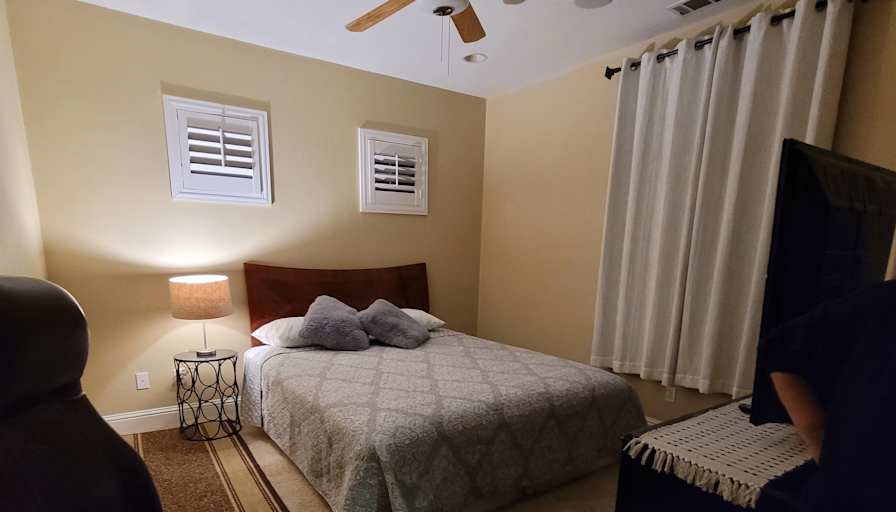 Tsauce's room