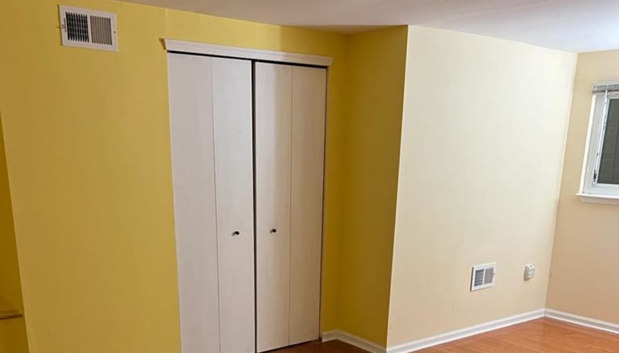 Jundong "JD"'s room