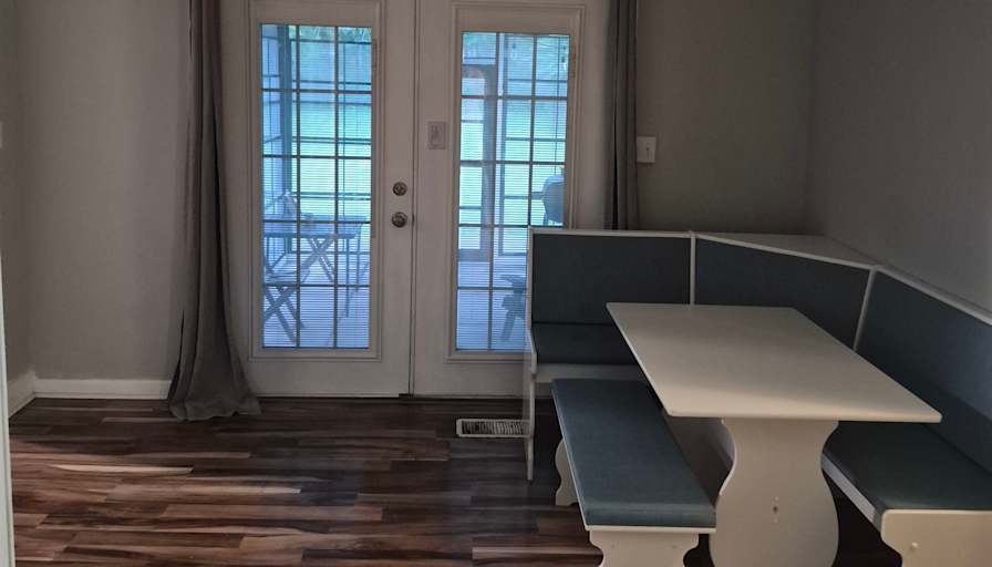 Jon's room