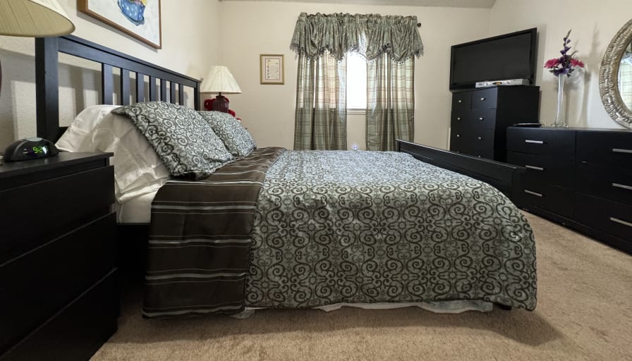 Marlo's room
