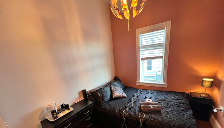 Remle Vose's room