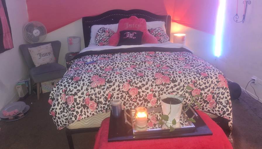 Athina Daniels's room