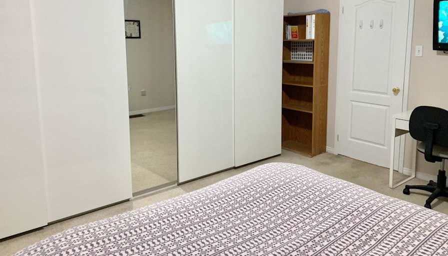 Mark Kay's room