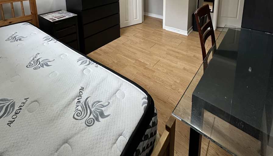 Gloria's room