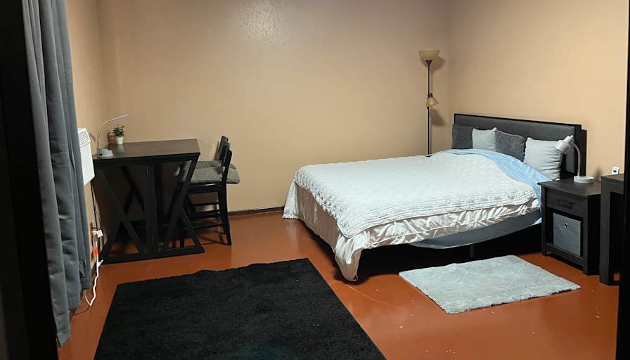 Robert Martinez's room
