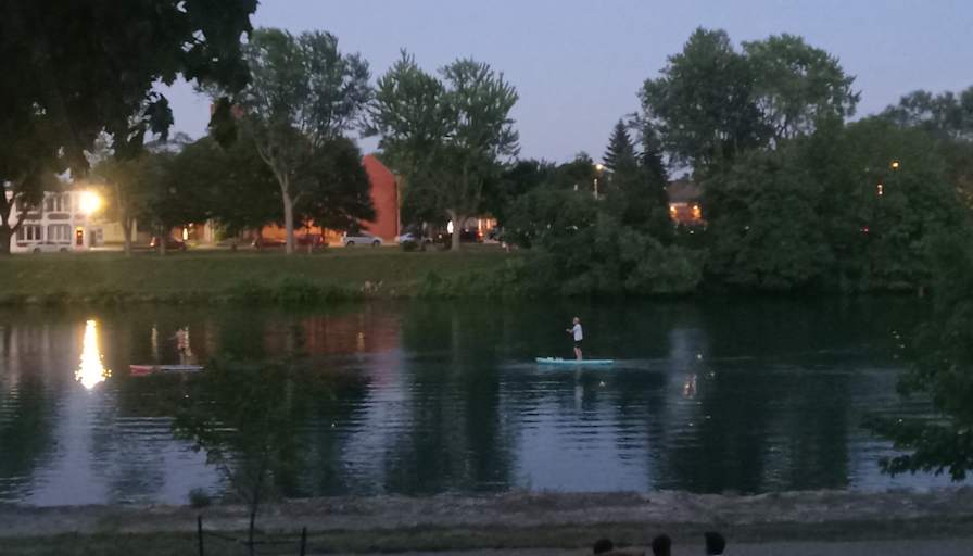 Rainbow Rooms's room