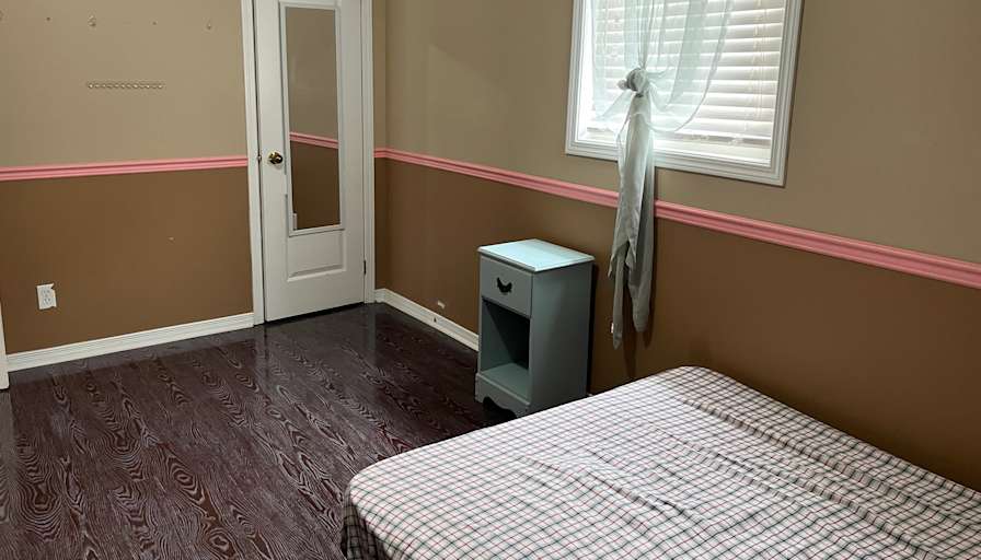 Jason Wang's room