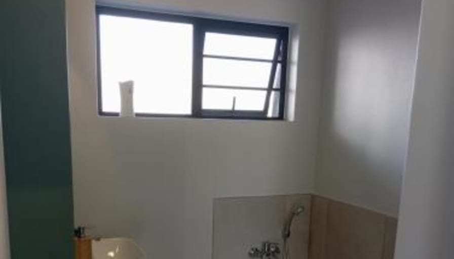 Lungi's room