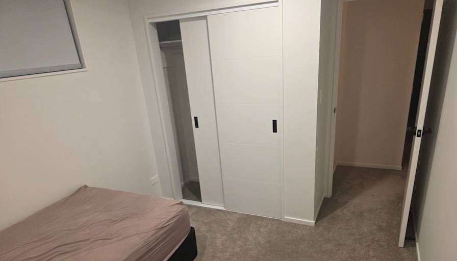 Dirk's room