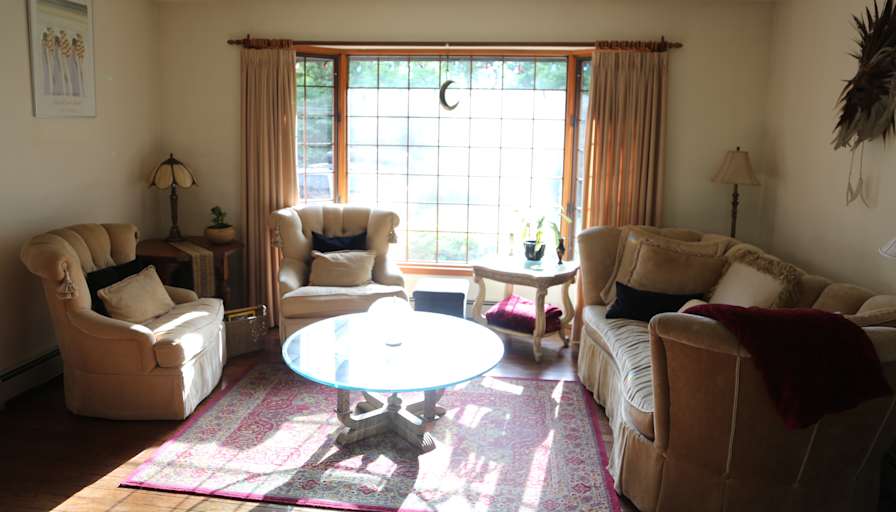 Suzanne Villeneuve's room