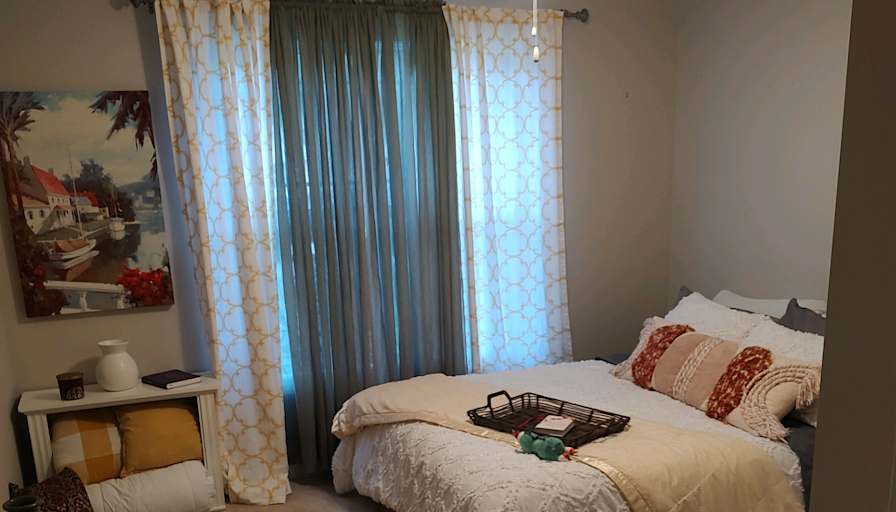 Roxanna's room