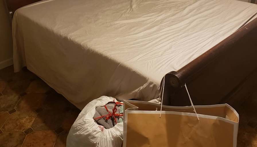 Christina Elisa Parsons's room