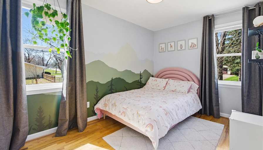 Andriy's room