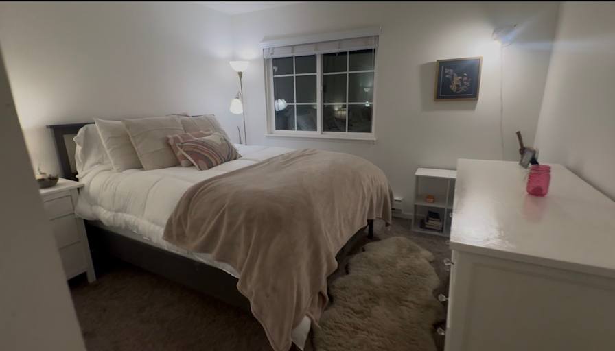 Sarah Baxter's room