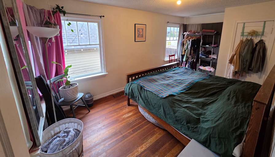 Jaclyn's room