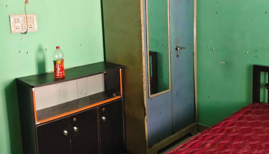 Asif's room