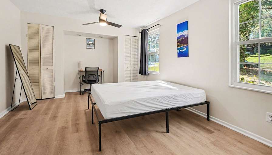 PadSplit's room