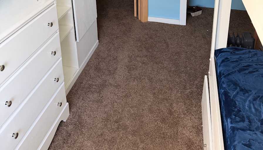 Keith E Strasser's room