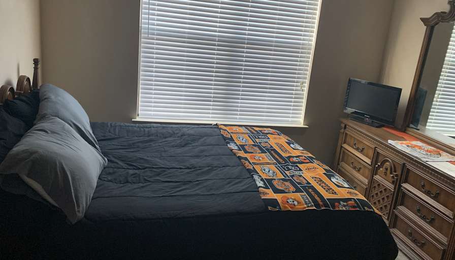 Jasmyn's room