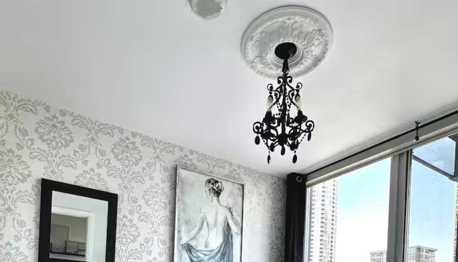 Tommy's room