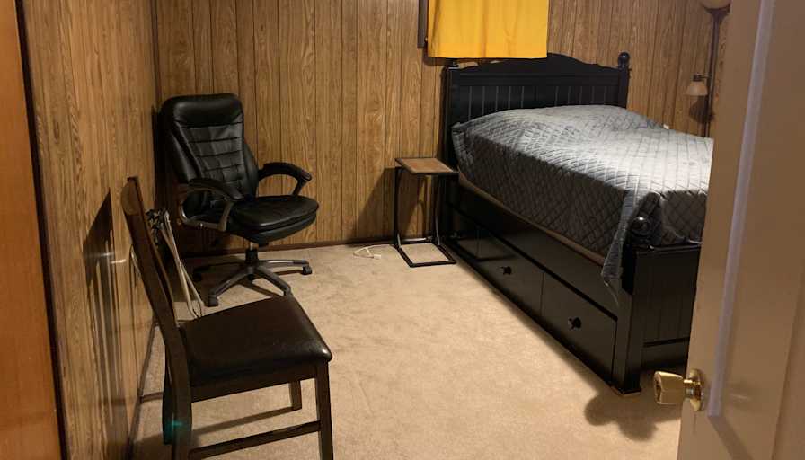 Zoe's room