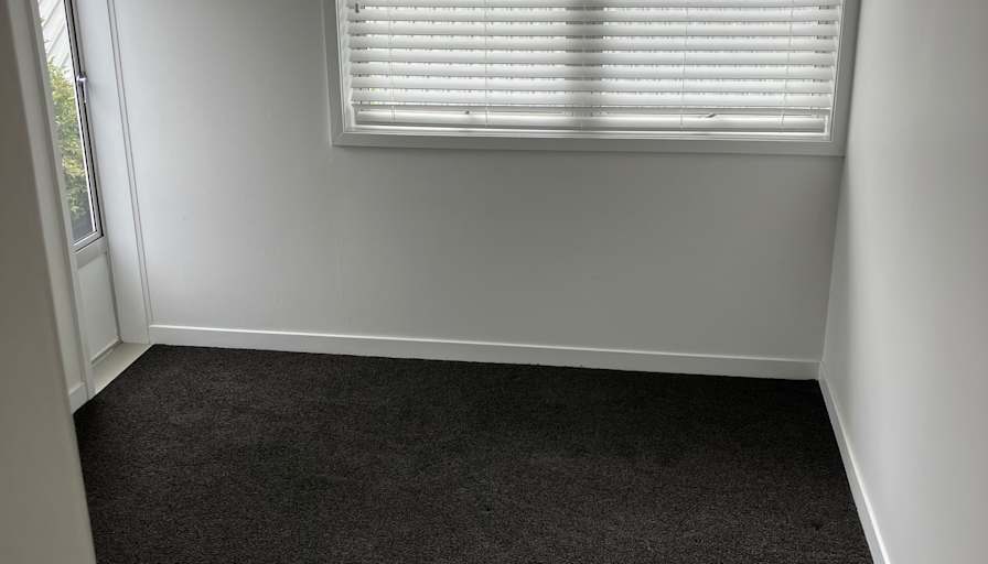 Tom's room