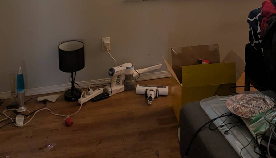 Carlos Hepburn's room
