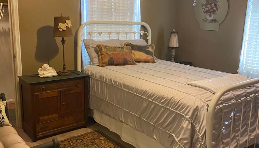 Werner Properties's room