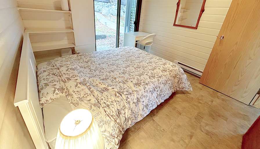 Shahram's room