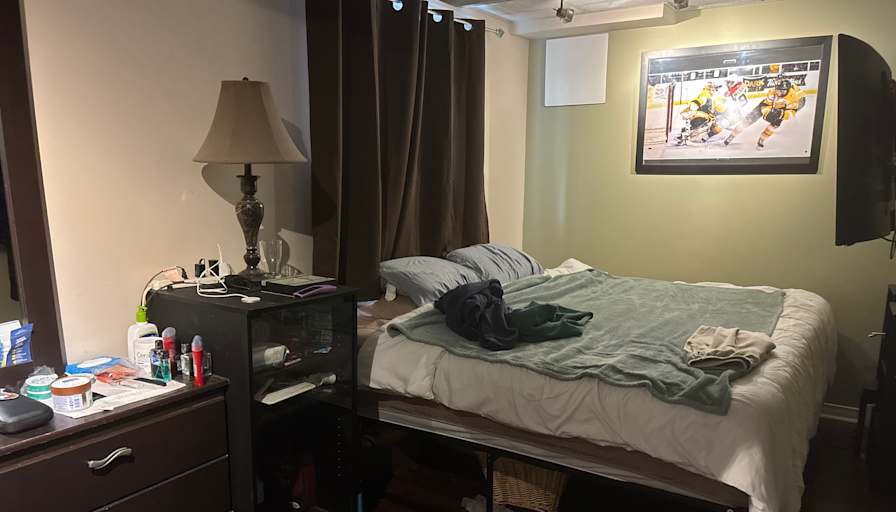 Chris Gadbois's room