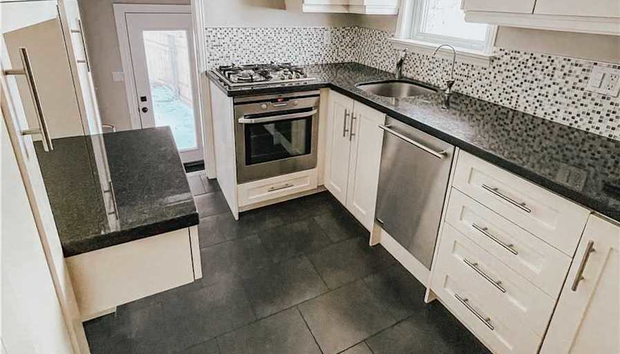 Tony Talebzadeh's room