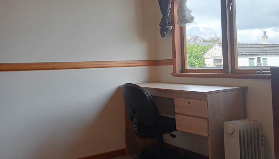 Gareth's room