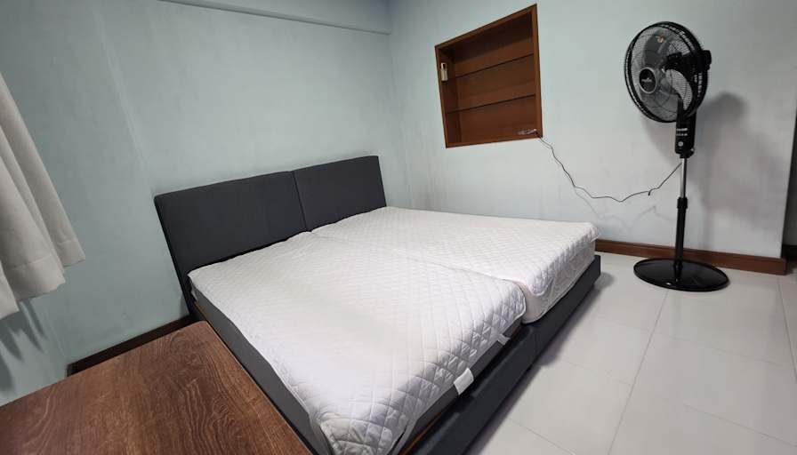 Dawn Ang's room