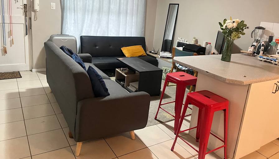 Fanele's room