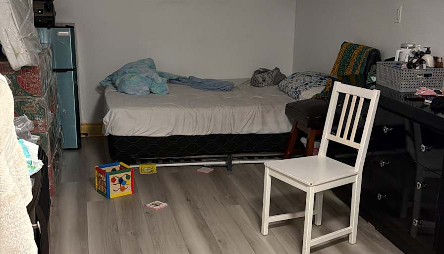 Toyosi Fashola's room