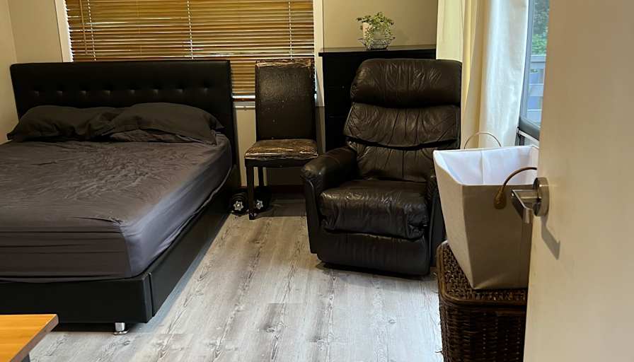 Angela Ning Zhang's room