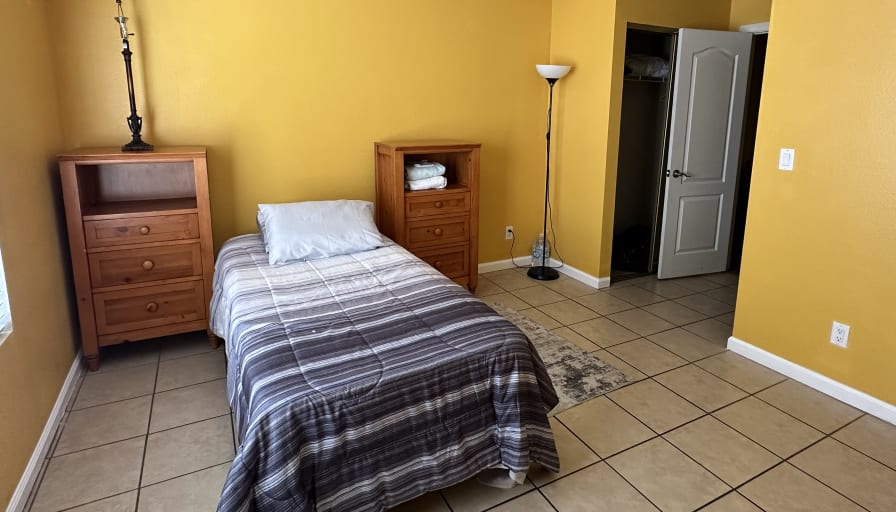 Dan's room