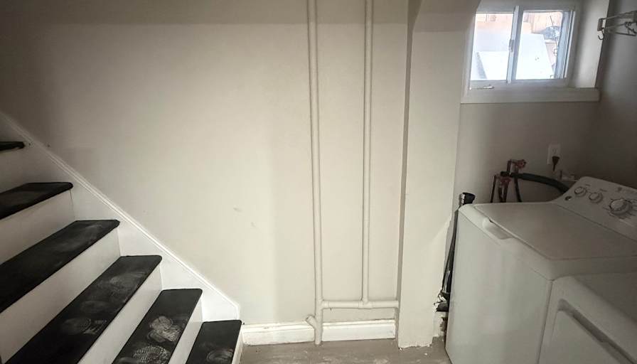 Lisa's room