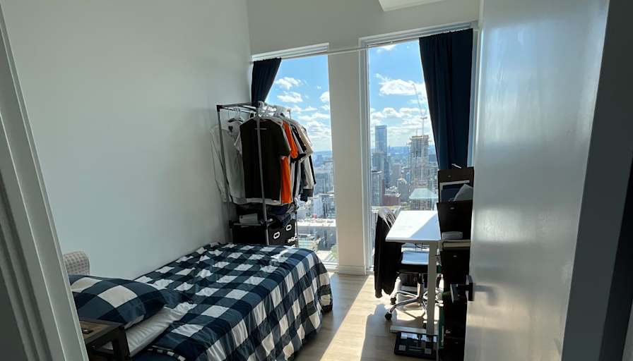 Oury's room