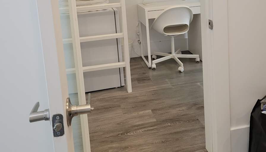 Oliver's room