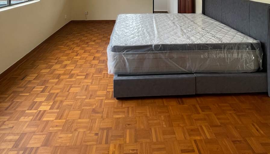 Carmen Low's room