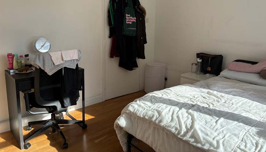 Mansha's room